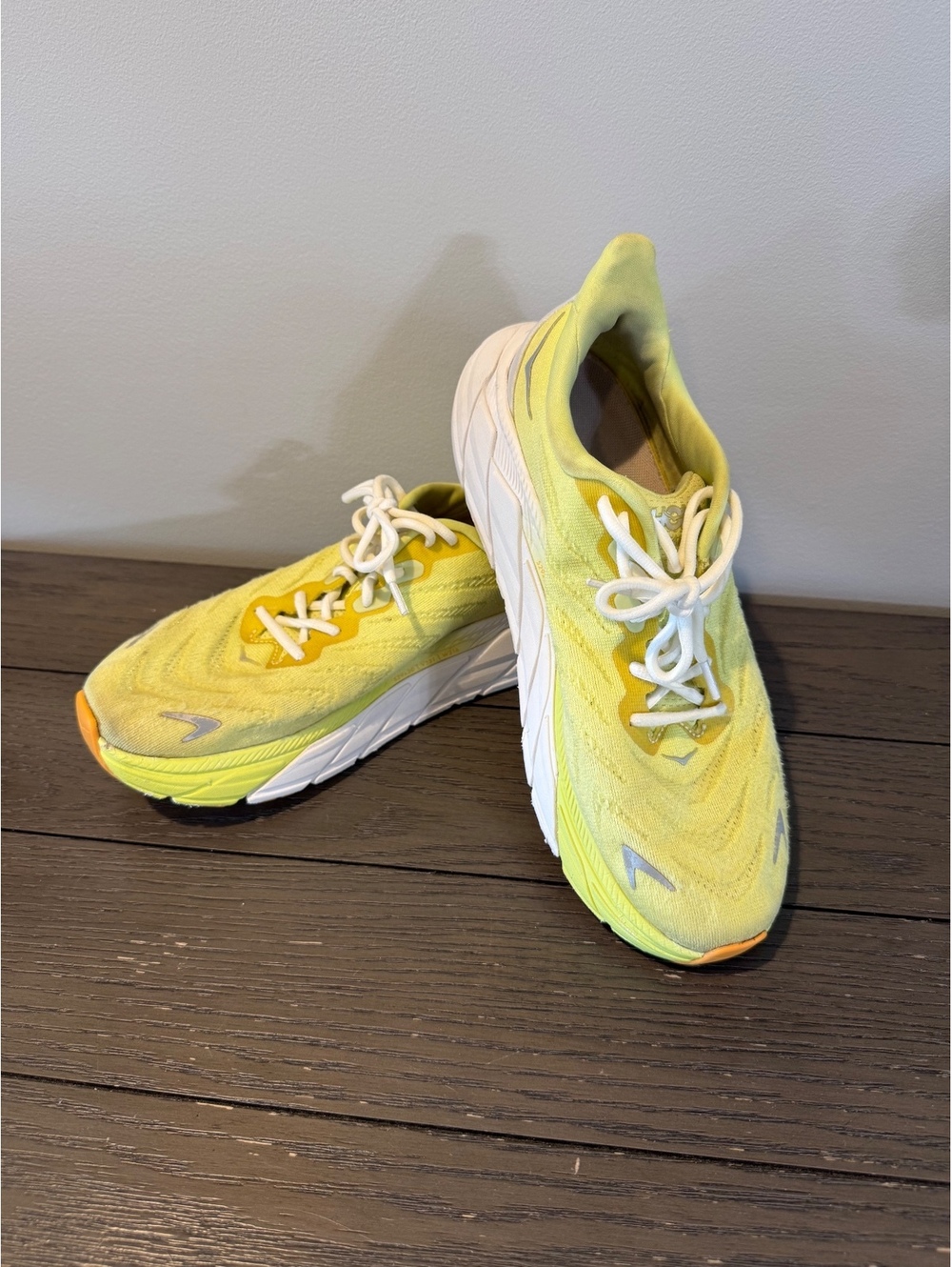 Hoka One One Clifton 8 Running Shoes Women’s 9